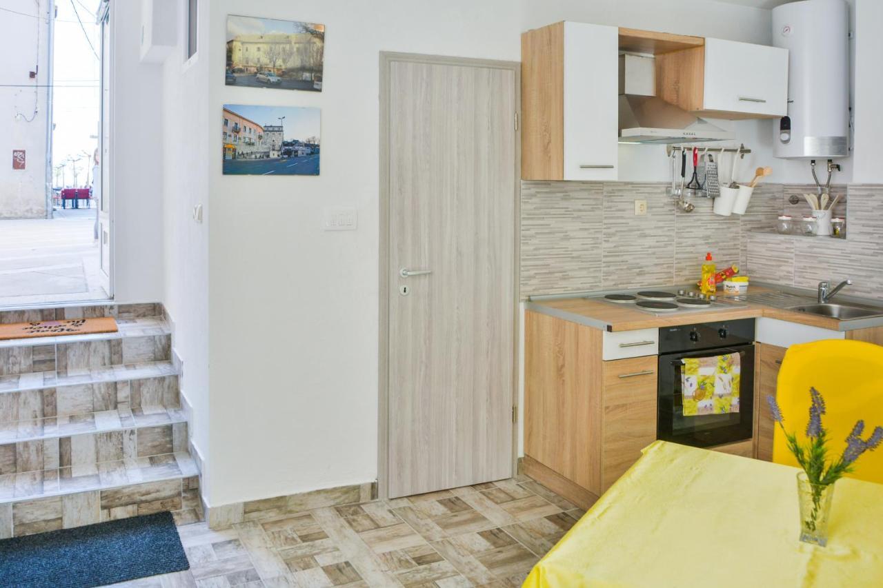 Bellatrix Apartment Senj  Luaran gambar