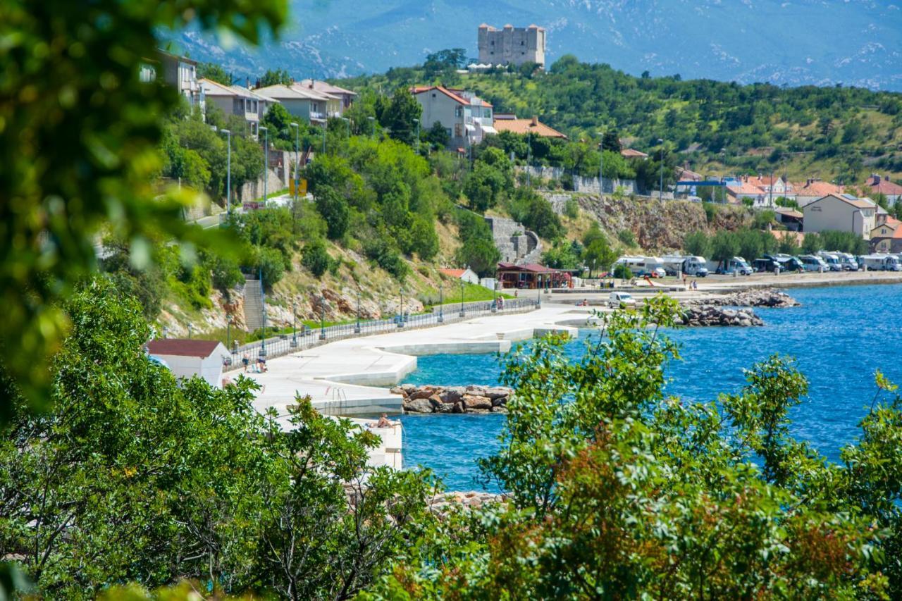 Bellatrix Apartment Senj  Luaran gambar